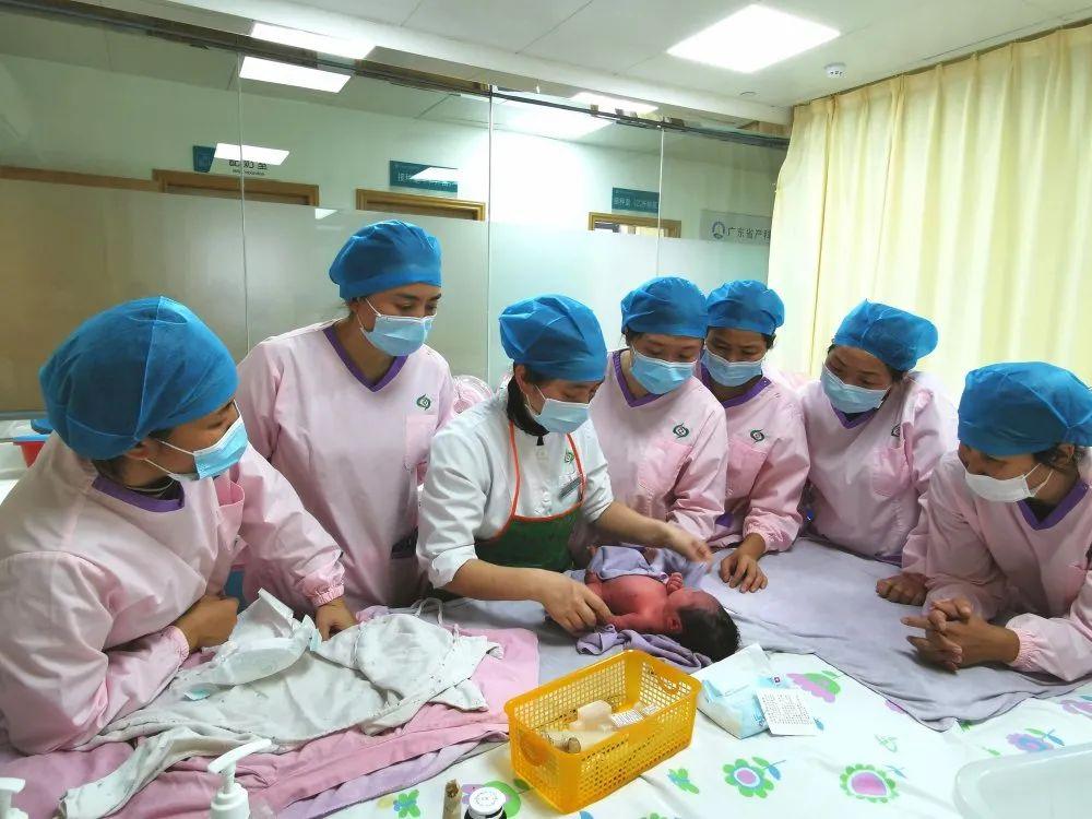 东宁市妇婴监护型护送